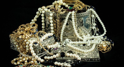 Dream book jewelry dream Interpretation of dreams