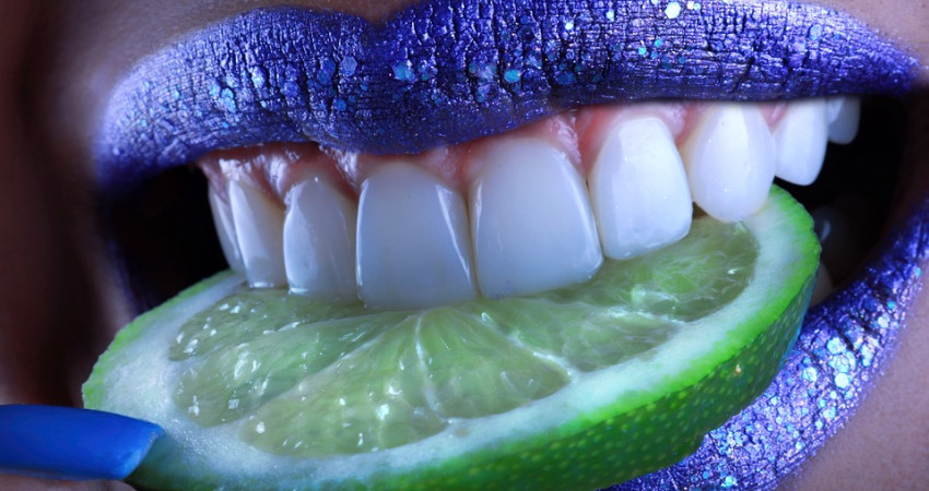 What do teeth in a dream mean, interpretation of teeth in dreams